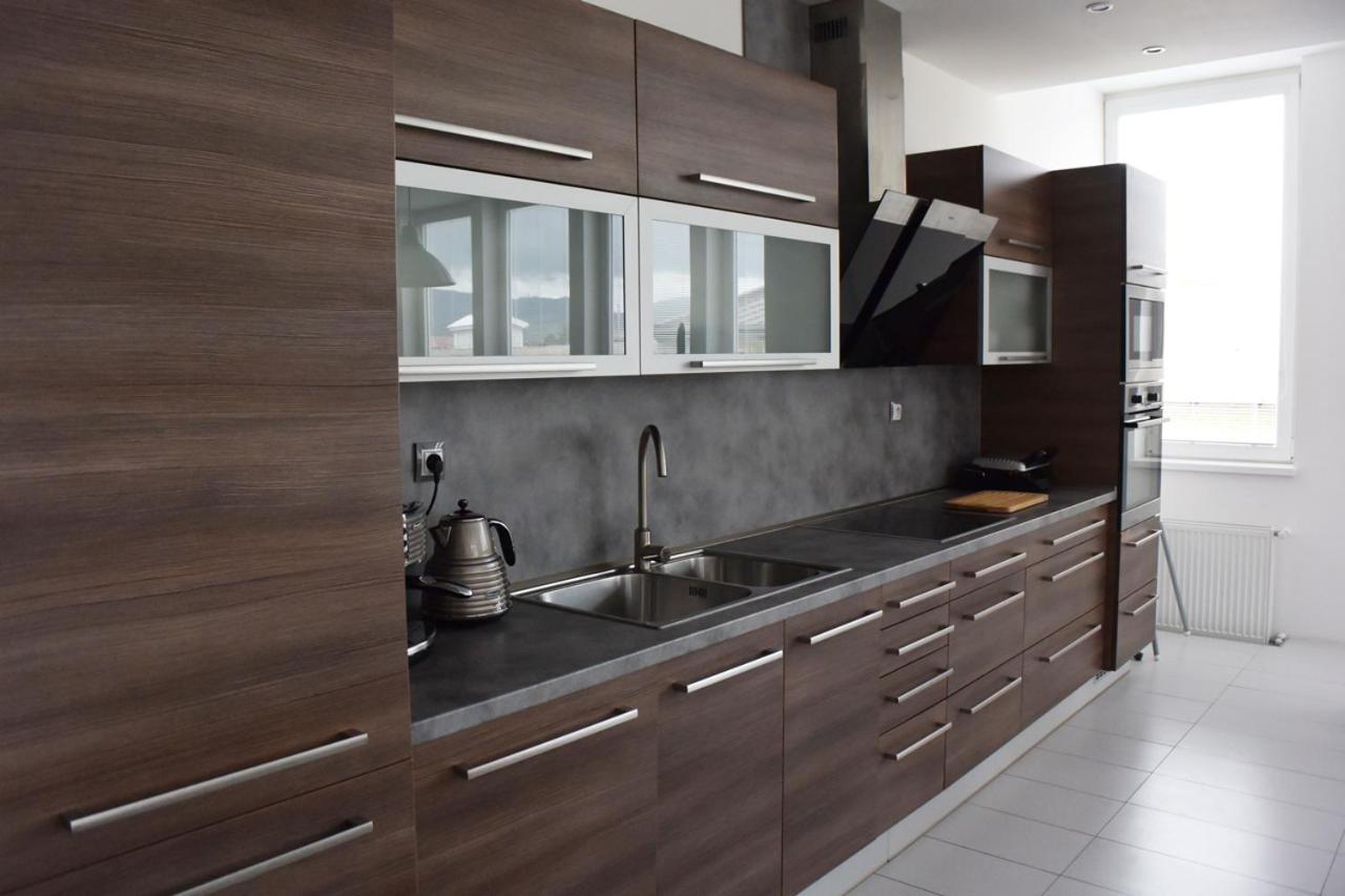 Apartman Dc2 Apartment Дечин Екстериор снимка